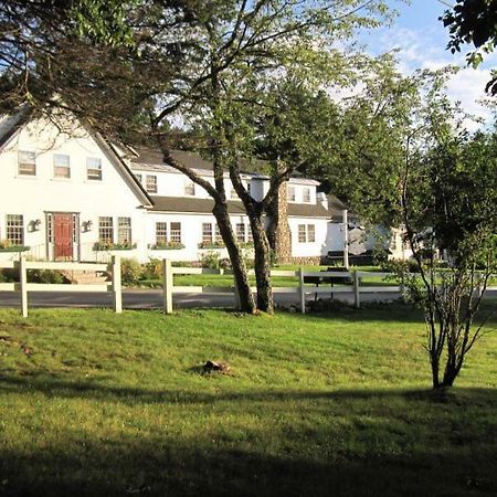 Horse & Hound Inn Franconia Buitenkant foto